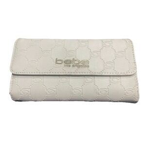 Bebe Los Angeles White Leather Wallet Embossed Gold Logo Billfold